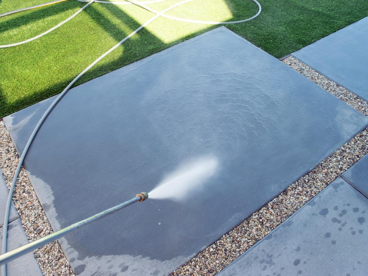 Original-Dylan-Eastman_Pressure-washer_0054.jpg.rend_.hgtvcom.1280.960.jpeg